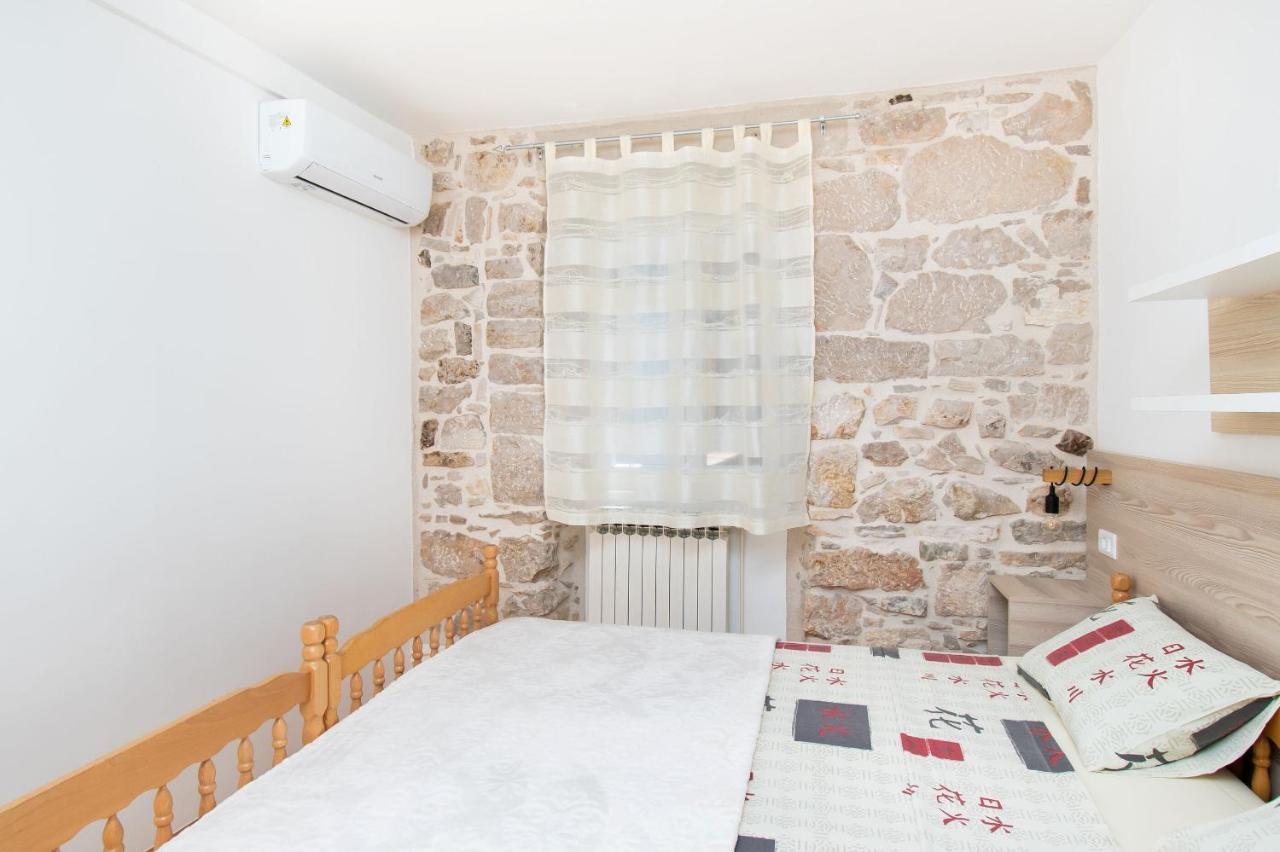 Apartment Julija Vodice Kültér fotó